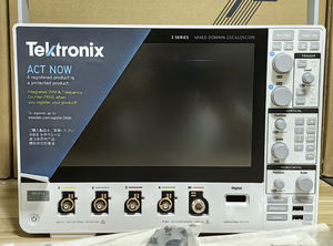 텍트로닉스 3 시리즈 MDO 혼합 영역 오실로스코프 MDO32 및 MDO34는 양호한 상태로 테스트되었습니다. - Product Image 3
