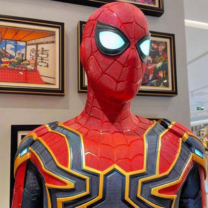 Sculture di Personaggi dei Film Marvel, Iron Spider-Man a Grandezza Naturale in Vetroresina, Grande Scultura di <span class=keywords><strong>Hulk</strong></span> in Vendita - Product Image 5