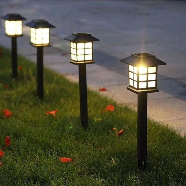 Outdoor LED Small Table Lawn & Courtyard Lamp Smart Solar-Powered Residential Night Light