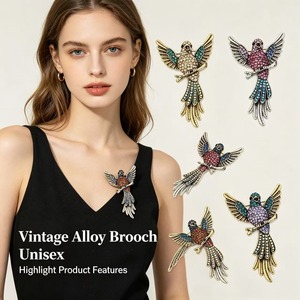 Broche leve de animal, durável para traje de escritório, broche para adultos, decoração colorida com strass - Product Image 1