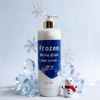 Lotion Corporelle Éclaircissante Frozen White Plus SPF60 PA+++ AHA Alpha Arbutin Collagène Exfolie, Réduit les Taches Brunes et les Rides, Illumine la Peau