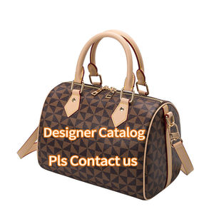 Luxury Womens Leather <b>Crossbody</b> <b>Bag</b> with Custom Logo and Coin Purse Structured Fashion Shoulder Handbag - Product Image 6