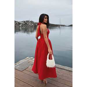 Robe de bal rouge style ballerine avec élégante décoration en nœud perlé - Product Image 1