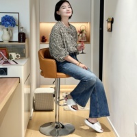 Tabouret de bar moderne en bois, style luxe léger, avec siège pivotant et accoudoirs – Hauteur réglable pour la maison, le comptoir d'accueil ou la table de cuisine