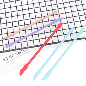 أدوات تجميل سيليكون صغيرة محمولة ملاصق متعددة الوظائف للماكياج - Product Image 2