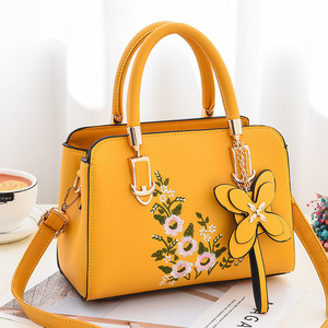 Bolsos cruzados de moda con bordado de flores y patchwork, bolsos de mano de piel sintética de lujo para mujer. - Product Image 5