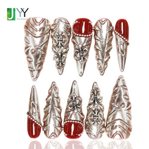 <span class=keywords><strong>Uñas</strong></span> postizas de lujo 3D con efecto gel cromado plateado, hechas a mano, estilo gótico, metálicas, tipo armadura, al por mayor, exóticas, acrílicas, stiletto. - Product Image 1
