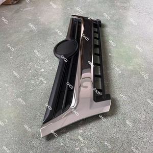 Rejilla negra cromada de alta calidad a <span class=keywords><strong>precio</strong></span> de fábrica GHCD para camión japonés Hino Dutro <span class=keywords><strong>300</strong></span> de ancho para <span class=keywords><strong>Nissan</strong></span> Hino Isuzu (2012- - Product Image 2