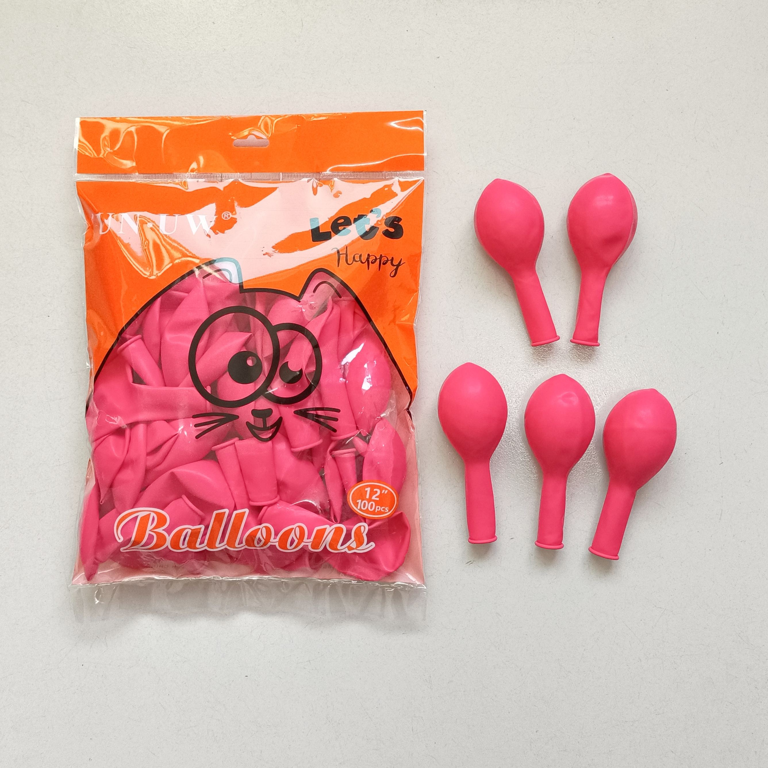 มาการองสีแดง