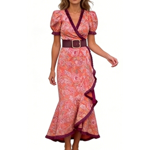 Abito lungo da donna con scollo a V e stampa floreale, stile bohémien-chic per le vacanze, con volant asimmetrici - Sehe Fashion - Product Image 2