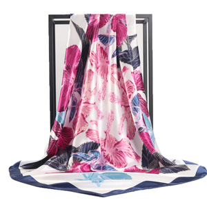 Sciarpa di <span class=keywords><strong>seta</strong></span> <span class=keywords><strong>rosa</strong></span> personalizzata all'ingrosso del progettista del tessuto di <span class=keywords><strong>seta</strong></span> pura - Product Image 4