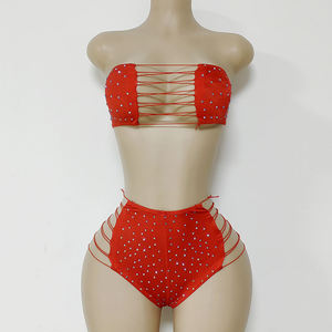 Bikini 2 pièces pour femme avec haut bandeau orné de strass et short <span class=keywords><strong>taille</strong></span> haute à découpes sexy, vente en gros personnalisée, tenue de carnaval, maillot de bain exotique - Product Image 2