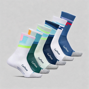 Fabricant de chaussettes en fibres recyclées de qualité supérieure, vente en gros, chaussettes de sport en nylon respirantes et anti-humidité, chaussettes de sport élite - Product Image 2
