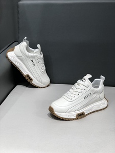 Nouvelles Chaussures de Sport Décontractées pour Hommes Hiver 2026, à Semelle Épaisse, Rehaussantes, Bicolores Tendance et Polyvalentes pour le Quotidien - Product Image 4