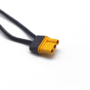 Faisceau de câbles noir personnalisé à un seul fil avec connecteur mâle en plastique jaune-gris pour le câblage de signalisation des équipements d'éclairage et électroniques - Product Image 3