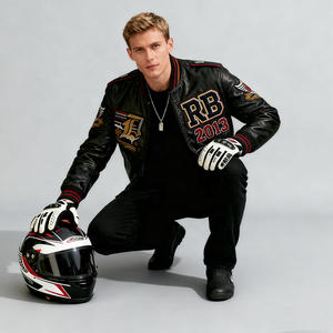 جاكيت سباق كلاسيكي من الجلد الصناعي مع رقع مطرزة وتصميم متعدد الألوان وياقة عالية وسحاب للرجال - Product Image 4