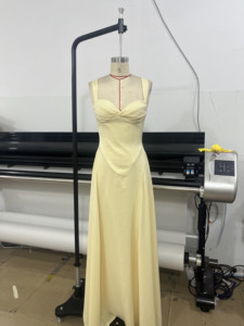 Abito lungo <span class=keywords><strong>da</strong></span> sera elegante <span class=keywords><strong>da</strong></span> donna con <span class=keywords><strong>scollo</strong></span> a cuore e <span class=keywords><strong>schiena</strong></span> regolabile, modello fasciante, linea ad A, formale, all'ingrosso - Product Image 5
