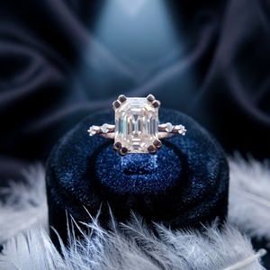 Anillo de Compromiso Unisex con Diamante de Corte Esmeralda de 2.5ct, Clásico, Solitario, VVS/VS, Cultivado en Laboratorio, Oro Sólido de 10K, Certificado IGI, para Fiesta - Product Image 1