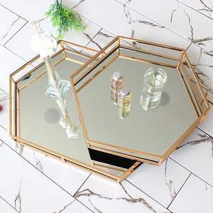 Bandeja de servicio moderna en forma de rectángulo más vendida para uso doméstico en hoteles o restaurantes disponible a un precio asequible de la India - Product Image 1