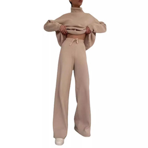 ชุดแฟชั่นลำลองสำหรับผู้หญิง เสื้อคอสูงแขนยาว กางเกงขายาวทรงหลวม - Product Image 5