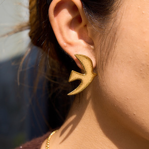 Gold Bird Design Earrings Stainless Steel Animal Shape Fashion Jewelry Set For Women Autumn Winter Style - Product Image 3
