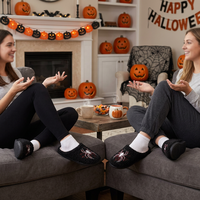 Chaussons d'intérieur/extérieur chauds et douillets en forme de dessin animé araignée citrouille d'Halloween avec semelle extérieure en TPR pour femmes et hommes