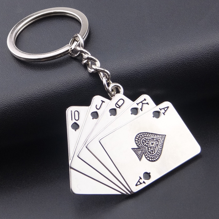 Llavero Con Colgante De Cartas De Póker – Accesorio Creativo Para Mochila Y Bolso, Fabricado En Aleación De Zinc Resistente, Regalo Original Para Estudiantes Y Amantes De Los Juegos