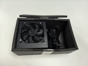 Fuente <span class=keywords><strong>de</strong></span> alimentación para PC certificada blanca <span class=keywords><strong>de</strong></span> 600W 80 PLUS Alto rendimiento a precio asequible - Product Image 2