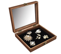 Petite vitrine à bijoux en bois avec dessus en verre et coussin de présentation en velours noir luxueux amovible, conçue pour les objets de collection