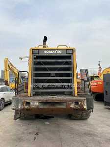 Chargeuse sur pneus Komatsu WA600 d'occasion du Japon : performances fiables à faible coût, idéale pour les travaux lourds. - Product Image 2