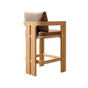 Sillón de comedor de teca con esquinas redondeadas, hecho a mano en fábrica, para proyectos de alta gama. - Product Image 4