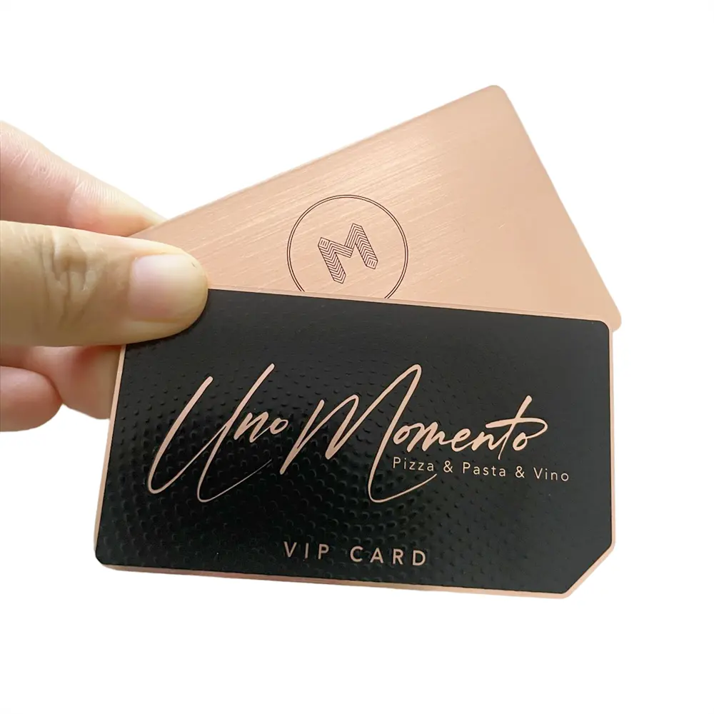 Black Golden Metal Visitenkarte aus geschnitten Gold Metallic Golden Metal VIP-Karten mit Barcode