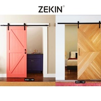 Porte de grange résidentielle en bois avec dalle de verre coulissante Portes de grange intérieures en bois massif avec double cloison en bois