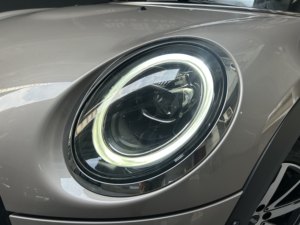 Auto Usado <span class=keywords><strong>MINI</strong></span> 2023 Facelift 1.5T COOPER Edición Artist (Tracción Delantera) - Product Image 5