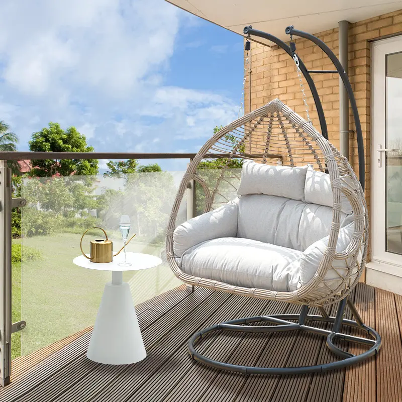 Bon marché Ensemble de chaises en rotin pour jardin extérieur avec œuf vivant suspendu et balançoire pivotante