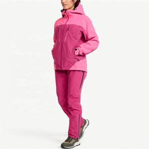 Conjunto de chaqueta y pantalones deportivos de poliéster Rosa personalizado para mujer, prendas de vestir informales sólidas con cuello levantado para la temporada de otoño - Product Image 1