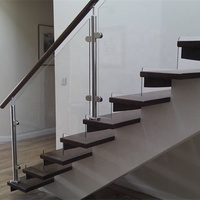 Balustrade d'escalier d'intérieur en métal, balustrade en verre pour escaliers avec meilleur prix