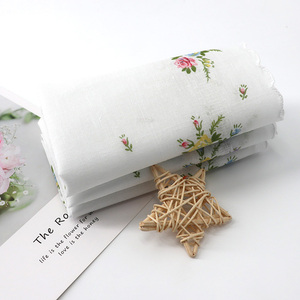 <span class=keywords><strong>Mouchoir</strong></span> de mariage <span class=keywords><strong>blanc</strong></span> 100% coton à bord festonné - Product Image 6
