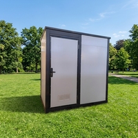 Salle de bain et toilettes portables modernes en panneaux sandwich et structure acier, installation facile, durée de vie de 20 ans, pour immeuble de bureaux