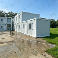 Unité de conteneur plat préfabriquée FLKT prête pour l'énergie solaire, maison conteneur modulaire préfabriquée à économie d'énergie, cabine habitable
