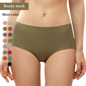 Mutandine da <span class=keywords><strong>donna</strong></span> in nylon senza cuciture, effetto seta ghiaccio, alta elasticità, con logo personalizzato, alta qualità, vendita all'ingrosso, disponibili in magazzino. - Product Image 1