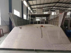 Barco de trabajo de aluminio de alta capacidad, aterrizaje artesanal, 15M, 50 pies - Product Image 3