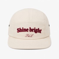 Casquette de camping réglable à 5 panneaux en nylon avec logo personnalisé T&L et broderie en chenille