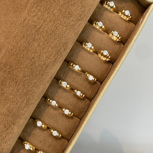 อาซูโอ 18K ทองคำแท้ Au750 เพชรธรรมชาติ 0.30ct แฟชั่นคลาสสิกต่างหูห่วงของขวัญผู้หญิงงานแต่งงานทุกวันสวมใส่ - Product Image 4
