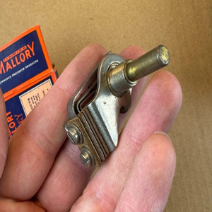 Nouvel interrupteur AC Yaxley d'origine en stock pour radio des années 1930 ou 1940 - Product Image 5