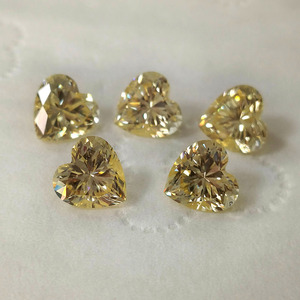 พลอยเซอร์โคเนียสังเคราะห์รูปหัวใจ 5A CZ สีเหลือง ทรงหัวใจ สำหรับทำเครื่องประดับ - Product Image 1