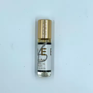 Venta al por mayor <span class=keywords><strong>de</strong></span> fábrica: Mini aceite perfumado <span class=keywords><strong>de</strong></span> 6ml para mujer, aceite <span class=keywords><strong>de</strong></span> bolsillo para hombre, aceite corporal floral, frutal y amaderado. Entrega rápida. - Product Image 4