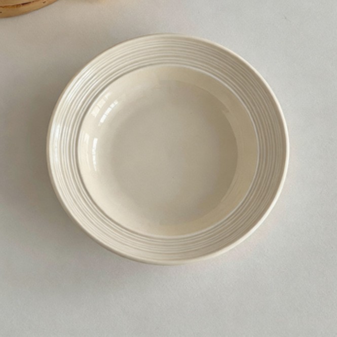 Semi-textured brushed 8-inch deep dish