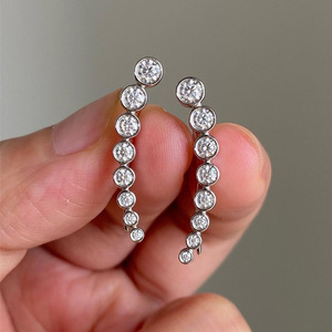 Orecchini vintage con gancio in zircone rotondo per donna, gioielli per le orecchie semplici e scintillanti alla moda - Product Image 6