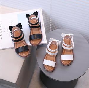 Dép quai ngang mắt cá chân cho bé gái giày công chúa bé gái mới mùa hè Giày đế mềm trẻ em baotou La Mã Giày thời trang bé gái - Product Image 2